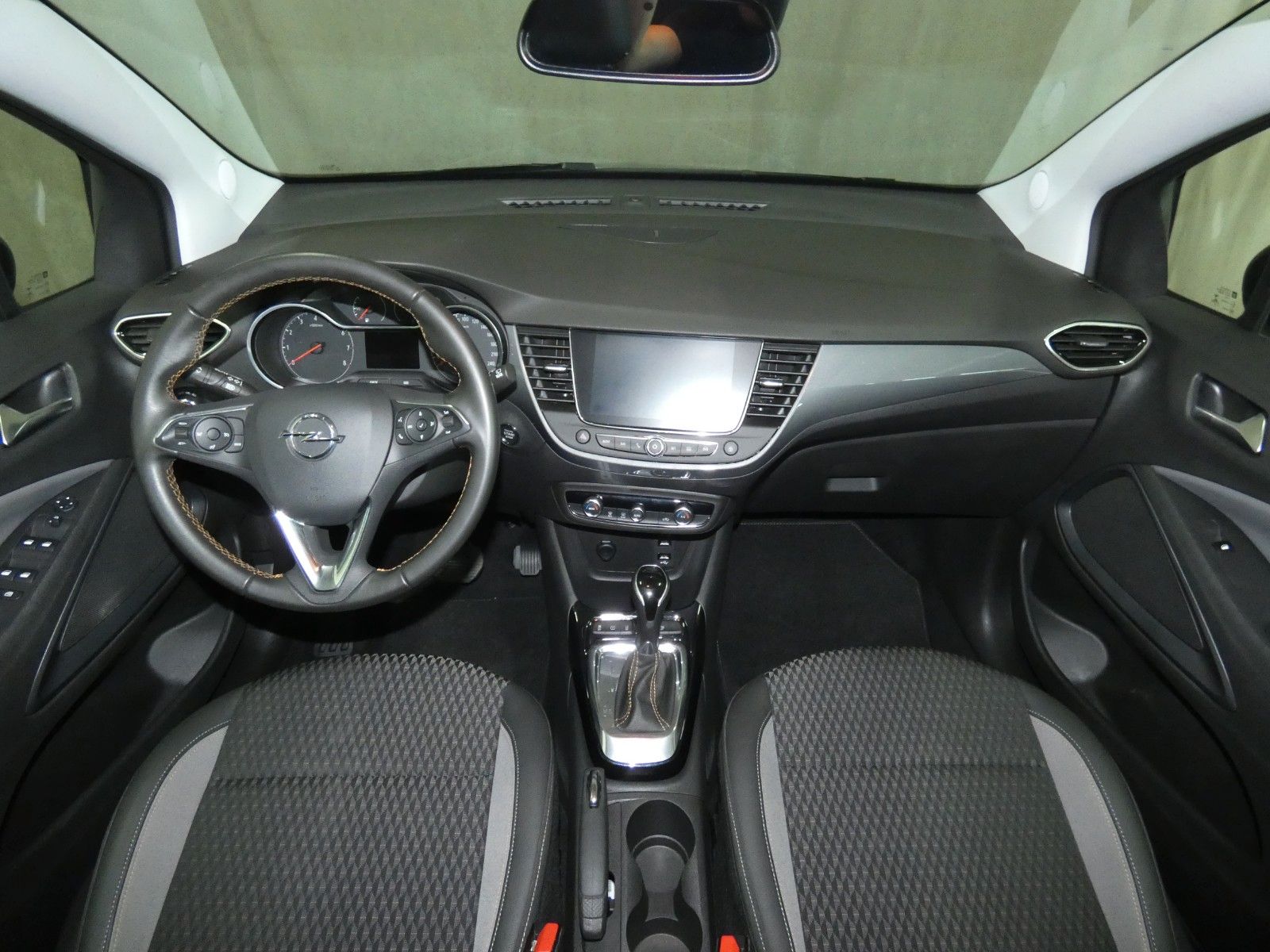 Opel Crossland - Samsaru's Car Outlet