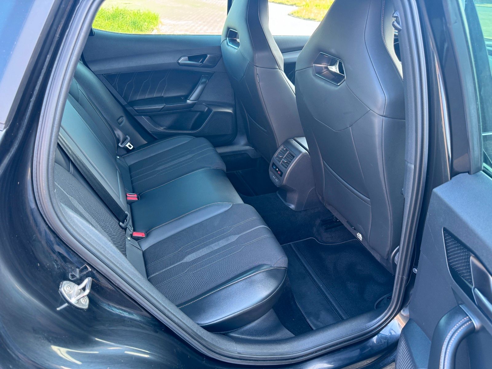 Cupra Formentor VZ 4Drive /BEATS/AHK/KAMERA/APP/19"/