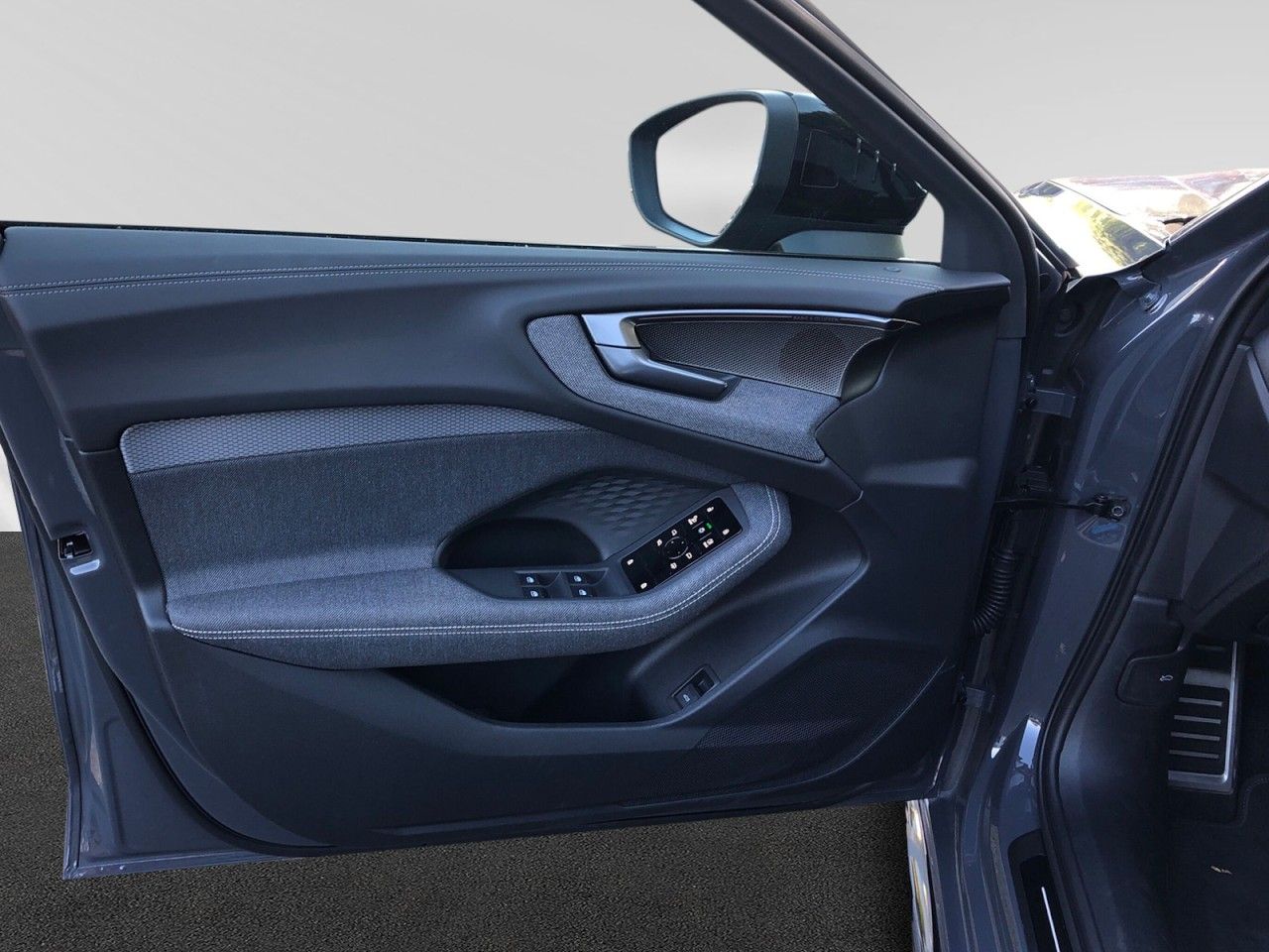 Audi A5 Avant TDI quattro S-LINE+B&O+MATRIX+SITZHZG.