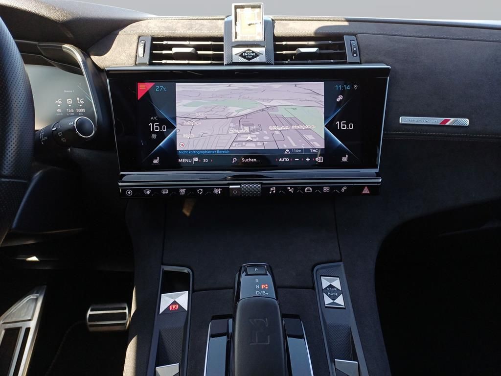 DS Automobiles DS7 Crossback E-Tense 225 Performance Line