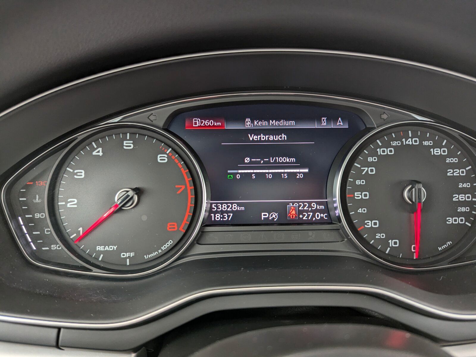 Audi A4 35 2.0 TFSI Avant advanced - Samsaru's Car Outlet