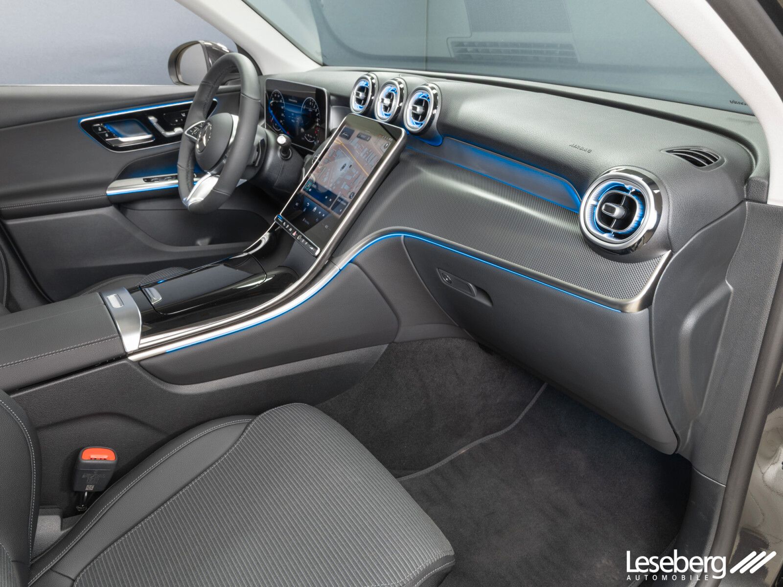 Mercedes-Benz GLC 300 e 4M Avantgarde - Samsaru's Car Outlet
