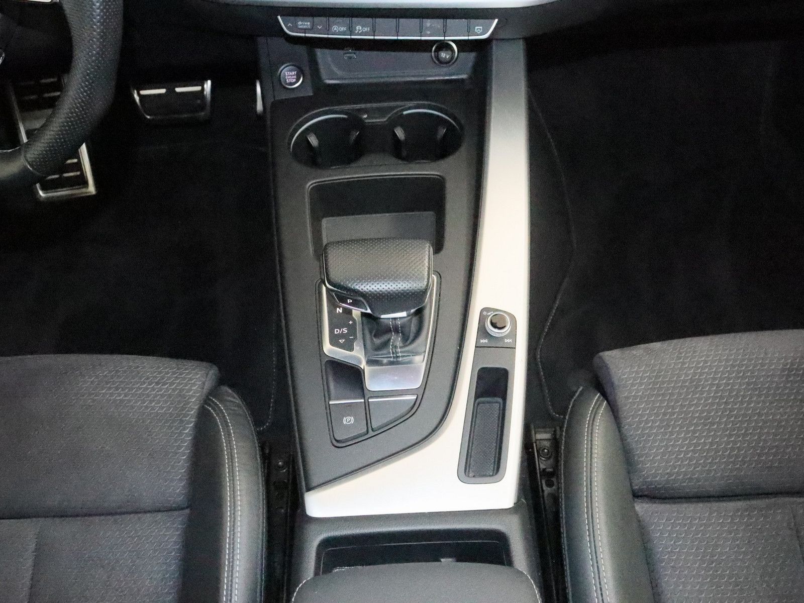 Audi A4 Lim. 40 TDI quattro S line LED B&O NAVI SHZ