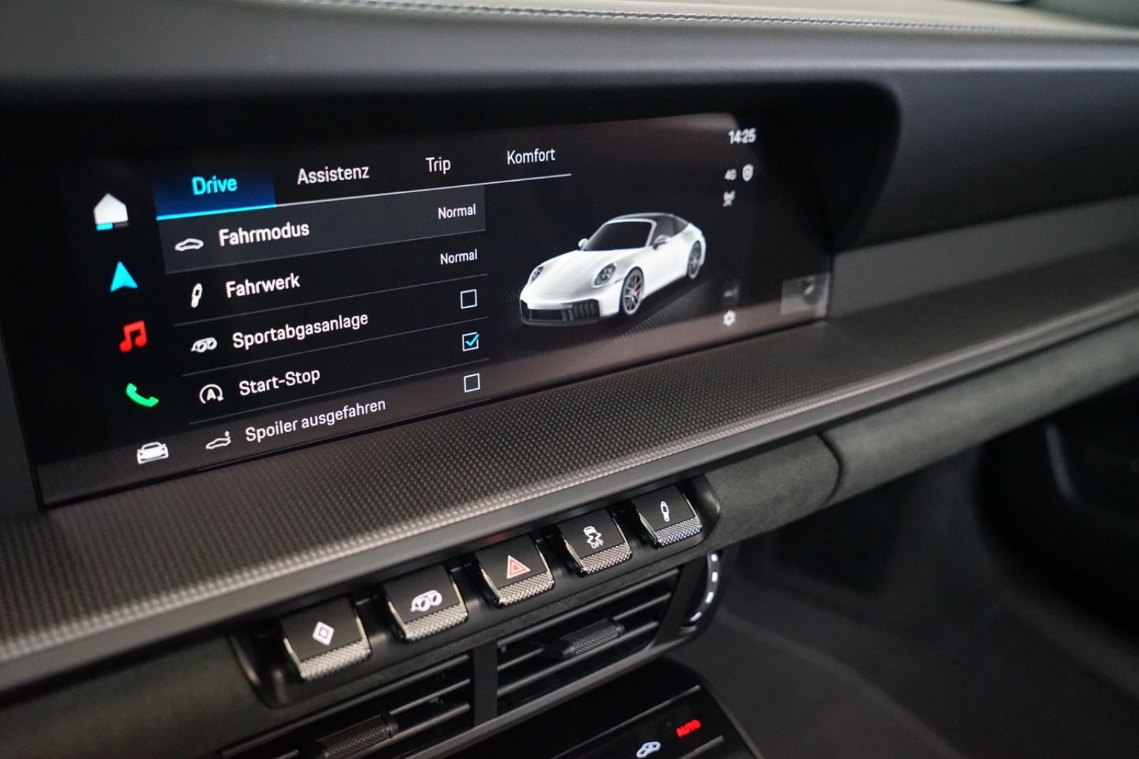 Porsche Targa 4 GTS + MY25 + CARBON + BOSE + 360