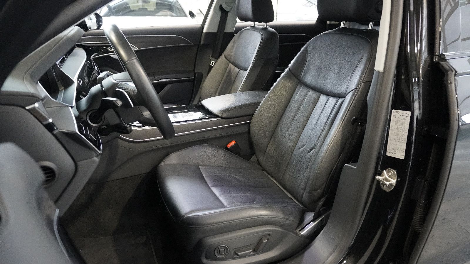 Audi A8 50 quat S-Lin - Samsaru's Car Outlet