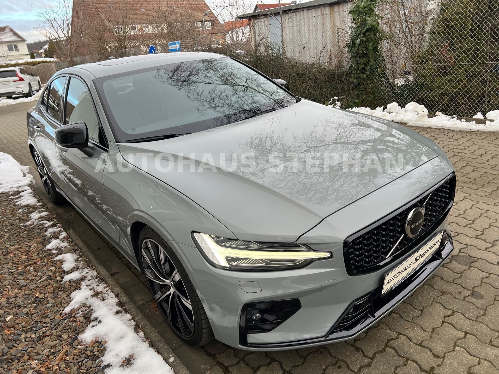 Volvo S60 B5 AWD Automatik Ultimate Dark AHK -38%