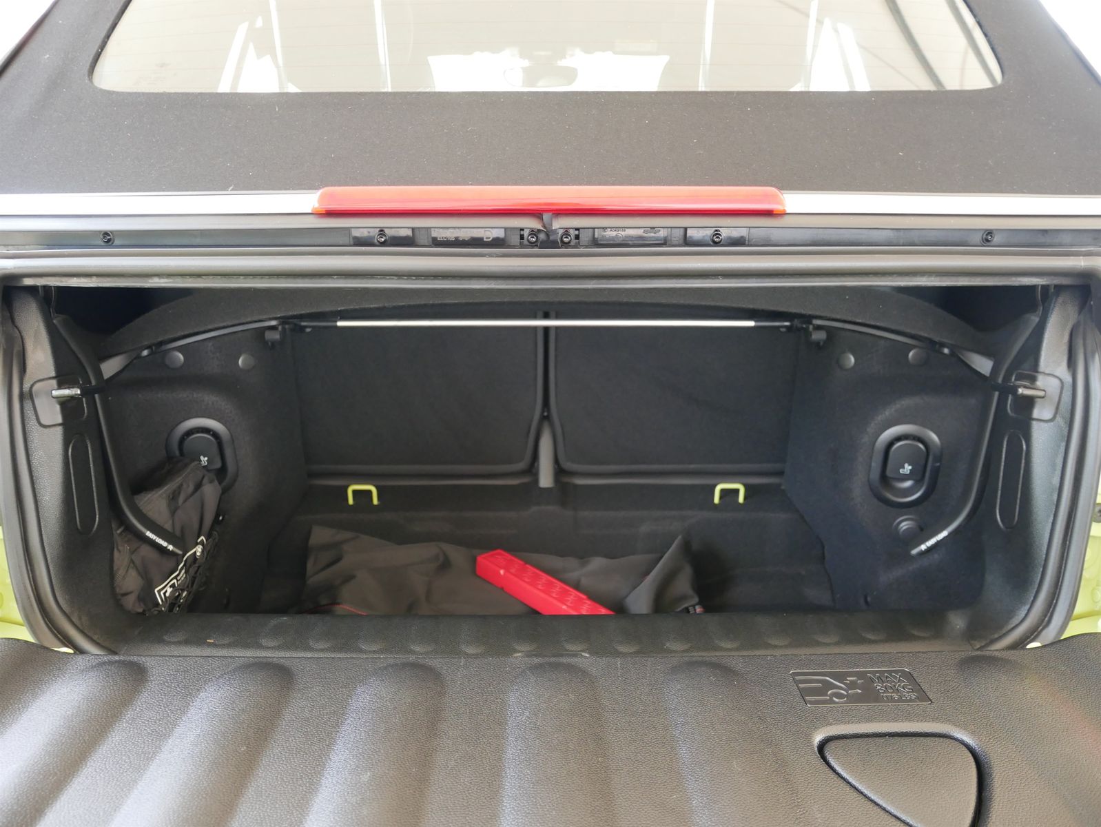 MINI Cooper Cabrio - Samsaru's Car Outlet
