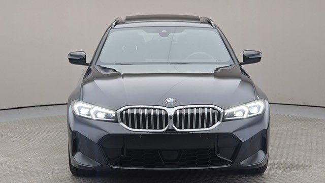 BMW 318i Touring M Sport AHK Panorama !Facelift!