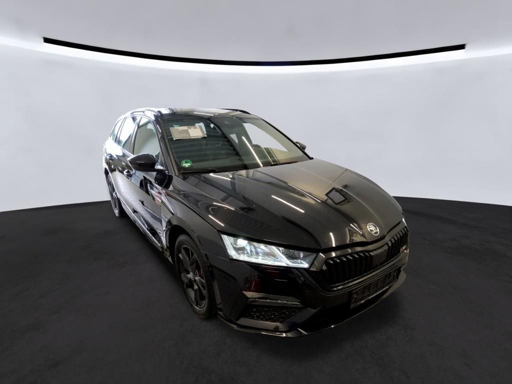 Skoda Octavia Combi 1.4 TSI iV DSG RS Pano AHK Massage
