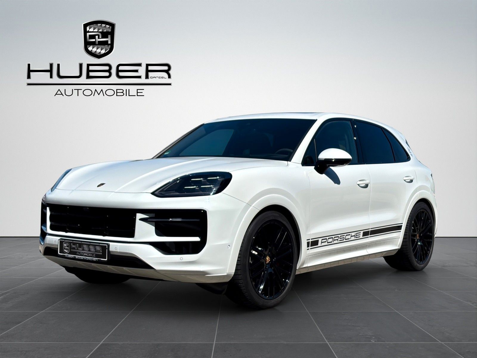 Porsche Cayenne GTS 18-WEGE PANO AHK STHZG HA-LENK INNO