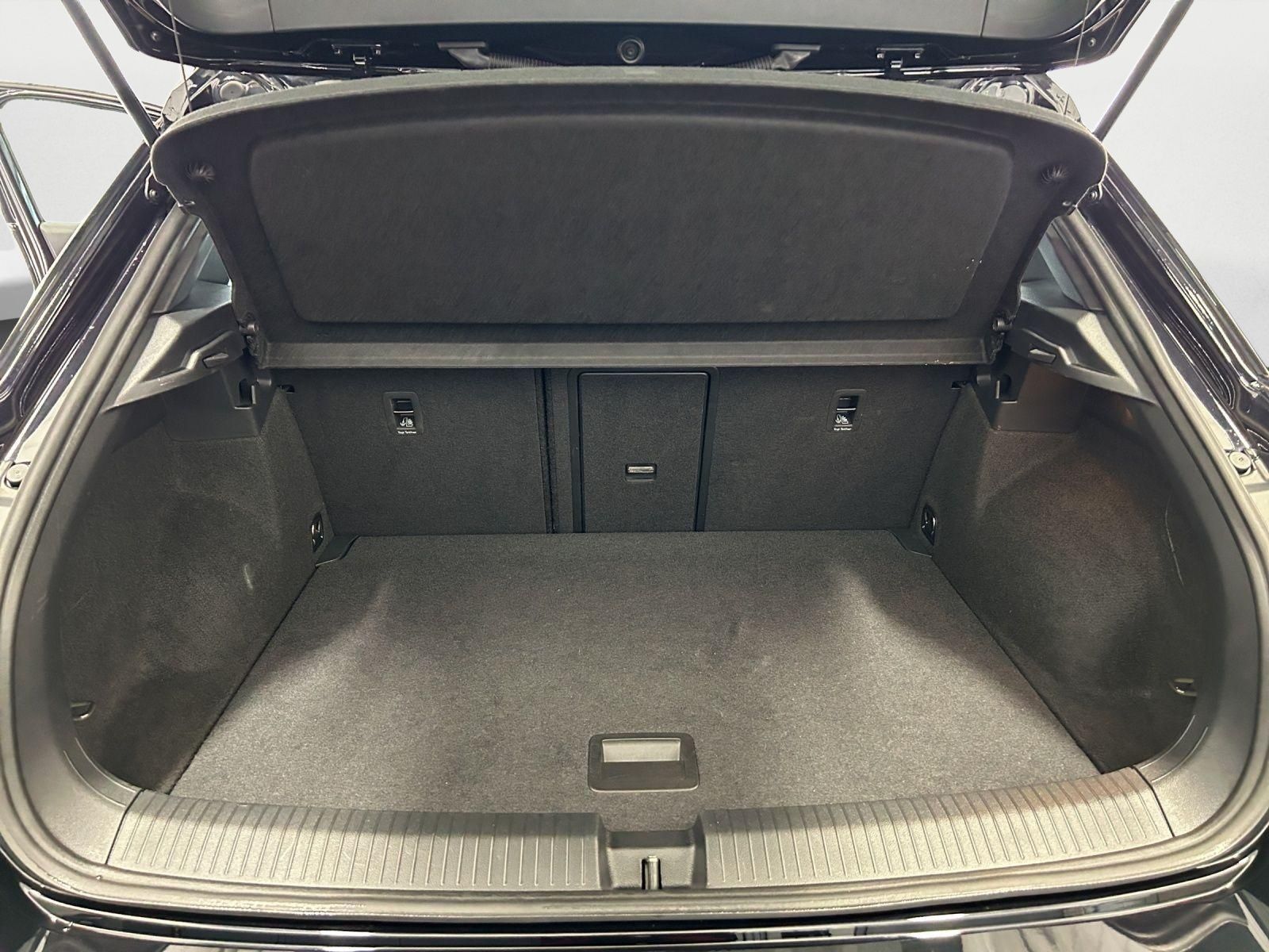 Volkswagen T-Roc 2.0 TSI DSG 4MOTION R-Line Black - Samsaru's Car Outlet