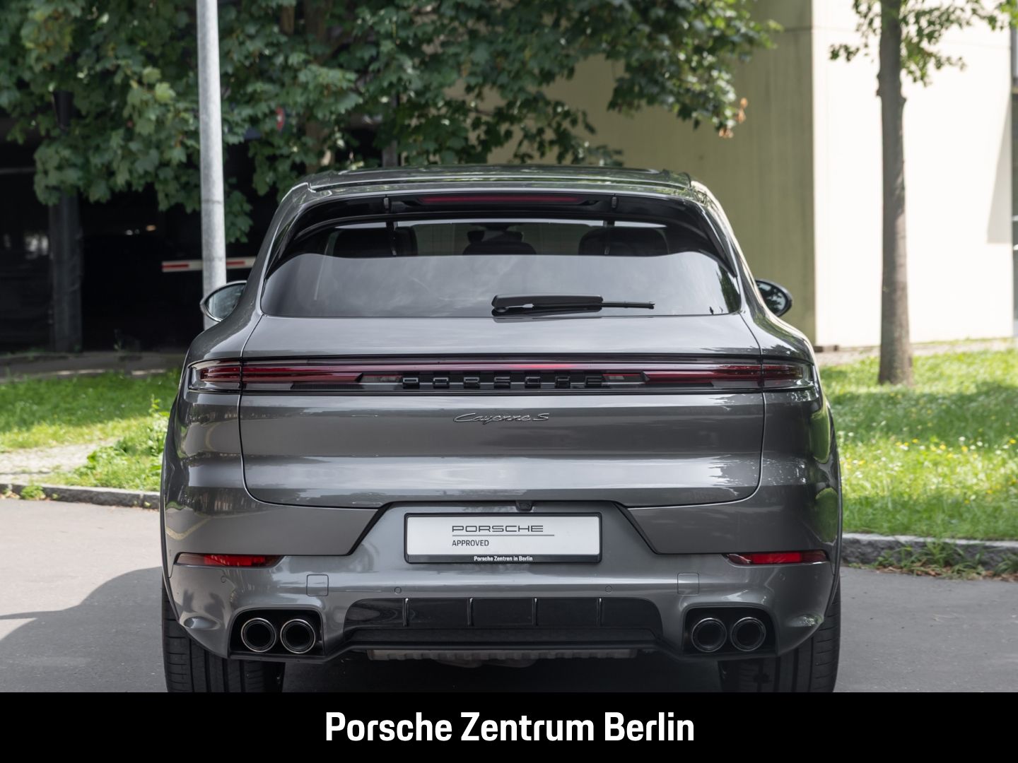 Porsche Cayenne S E-Hybrid Burmester Luftfederung