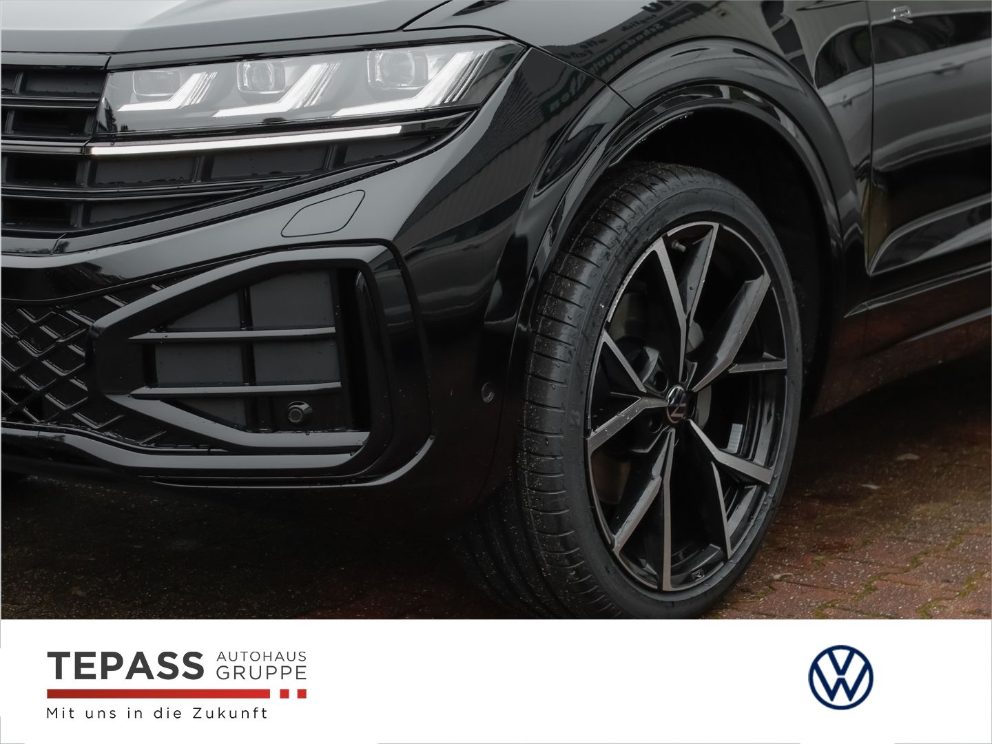 Volkswagen Touareg 3.0 V6 TDI SCR 4MOTION R-Line AHK HEAD-U