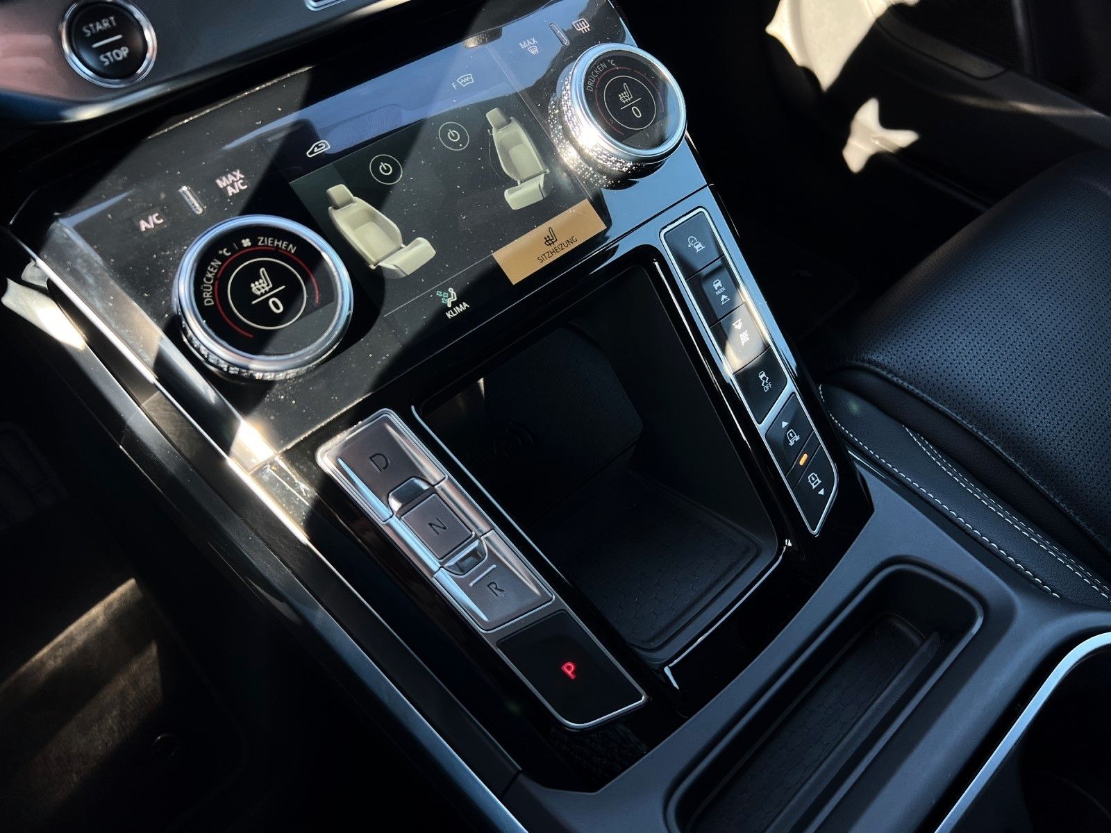 Jaguar I-Pace EV400 S/Panorama/Keyless
