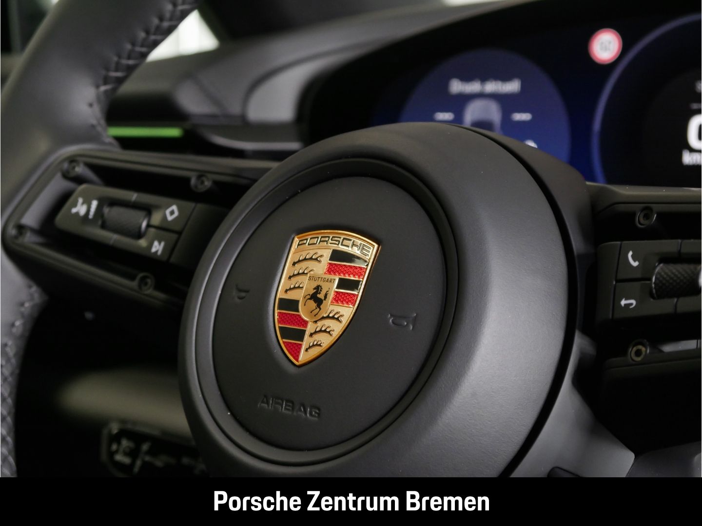Porsche Macan 4S Sportpaket - Samsaru's Car Outlet