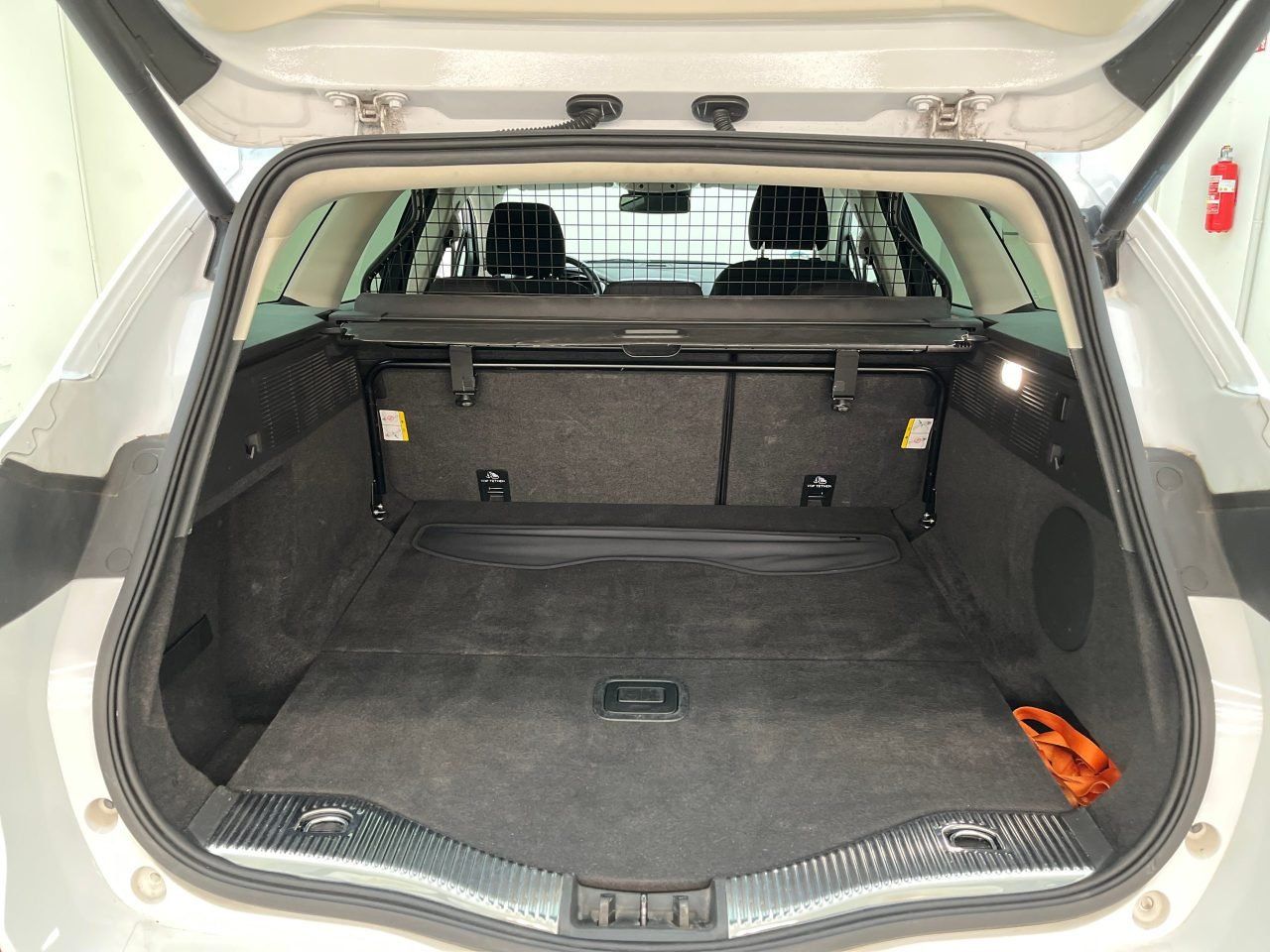 Ford Mondeo 2.0 EcoBlue Titanium - Samsaru's Car Outlet