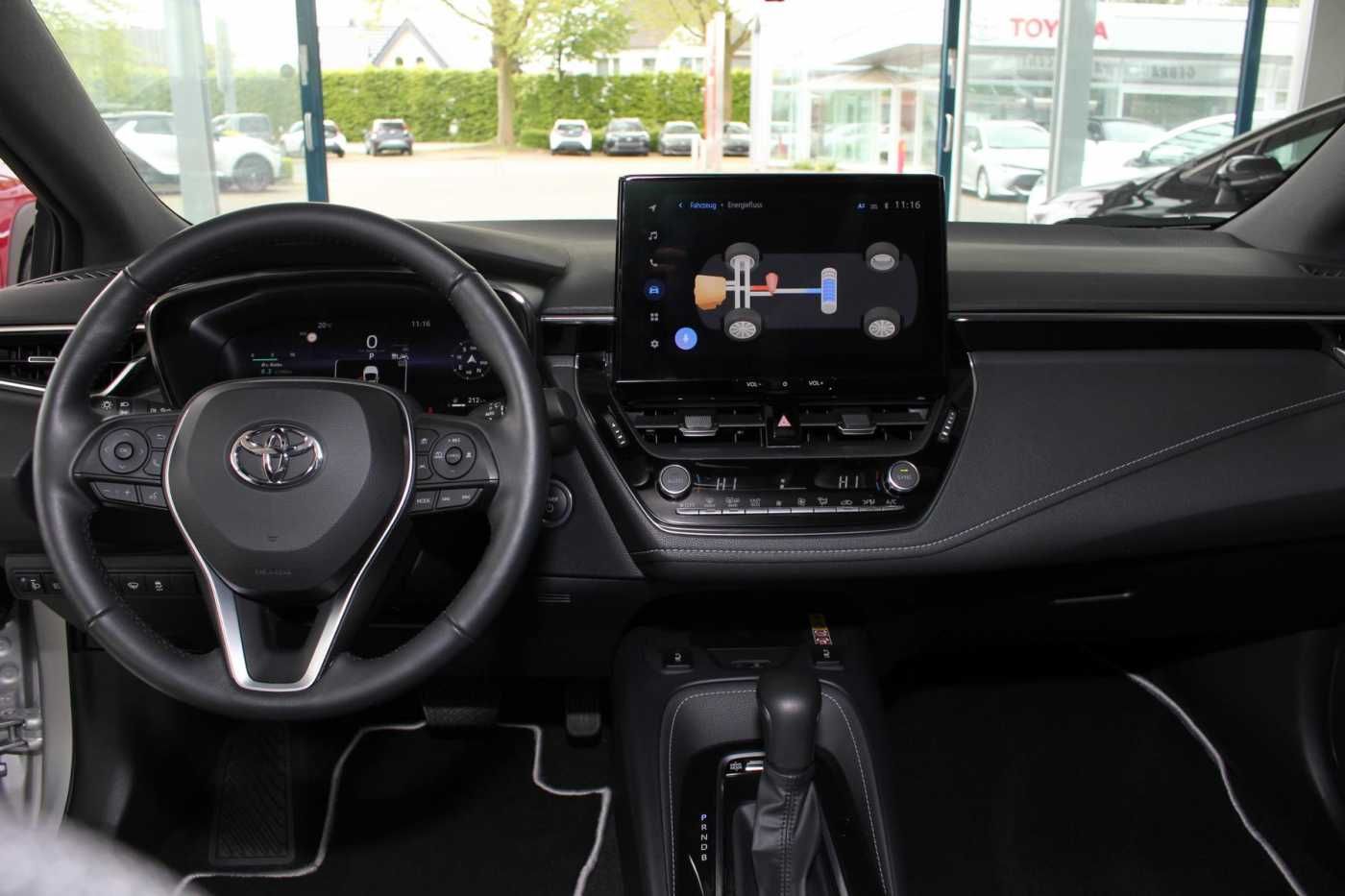 Toyota Corolla Touring Sports 2.0 Hybrid - Samsaru's Car Outlet