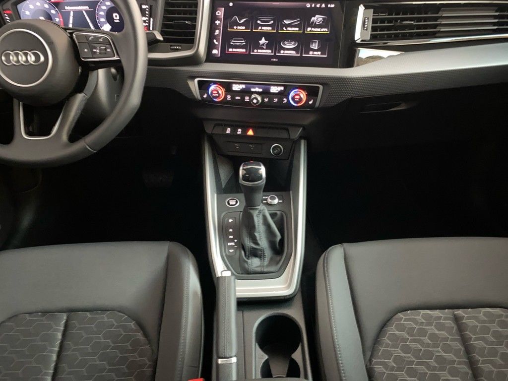 Audi A1 Sportback 30 TFSI advanced LED+CARPLAY+PRIVAC