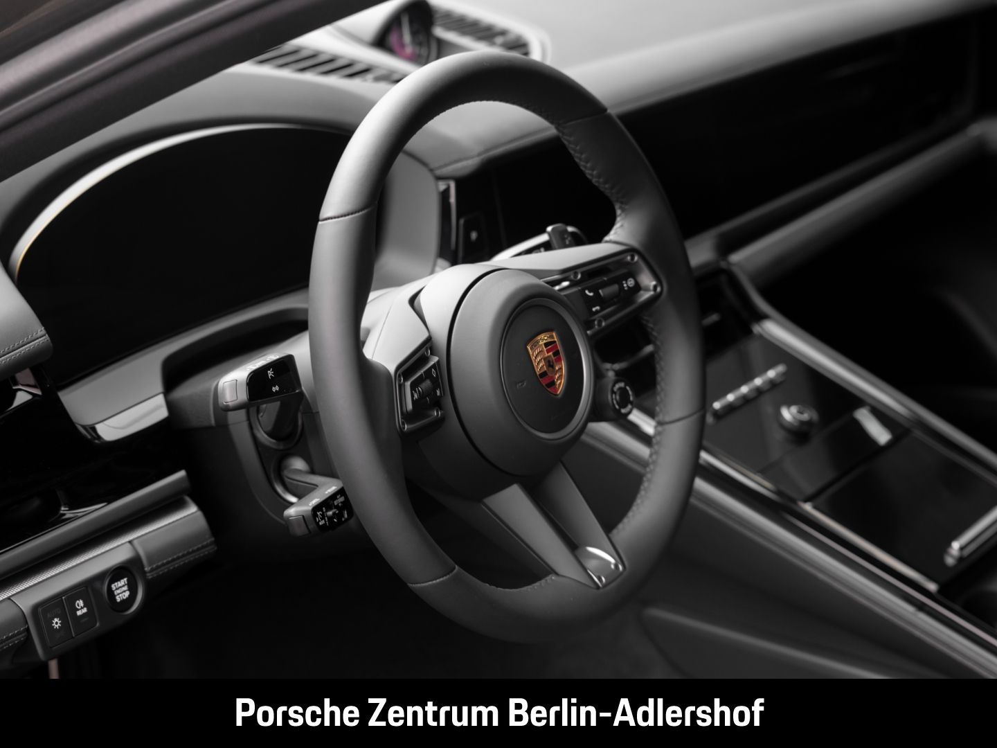 Porsche Panamera 4S E-Hybrid HA-Lenkung InnoDrive HUD