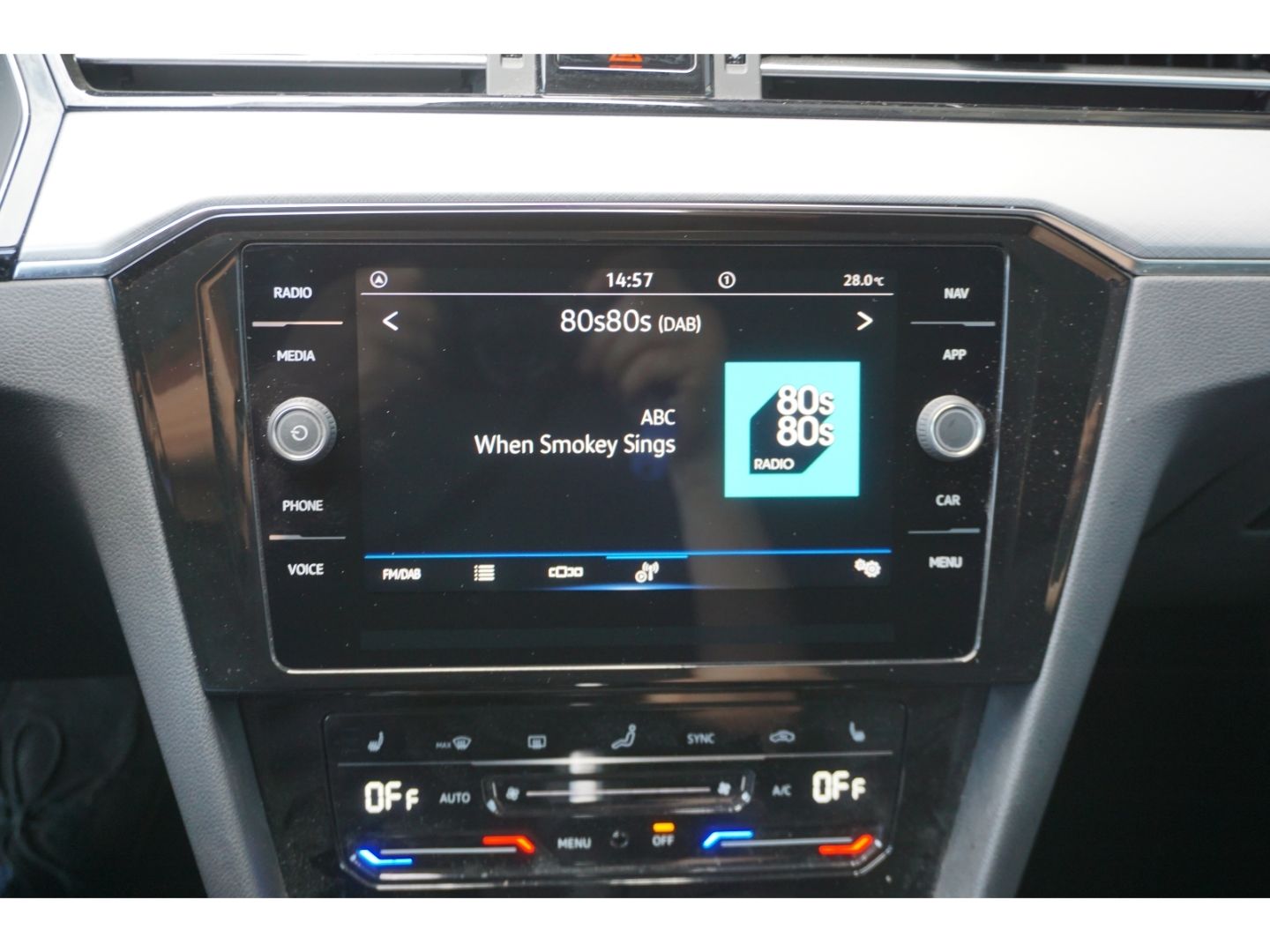 Volkswagen Passat 2.0 TSI DSG - Samsaru's Car Outlet