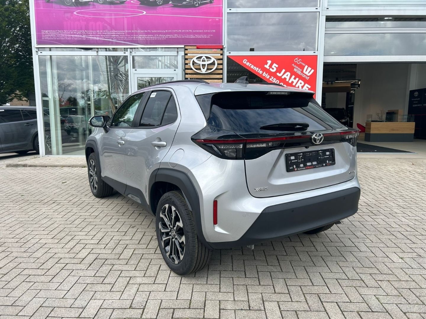 Toyota Yaris Cross Teamplayer 1.5l Hybrid Navi LED SHZ
