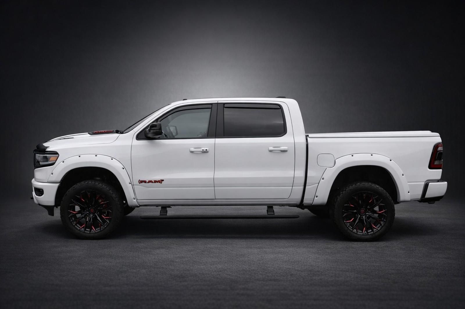 Dodge RAM 1500 4x4 CREW CAB*LIMITED*RED EDITION*LUFT*