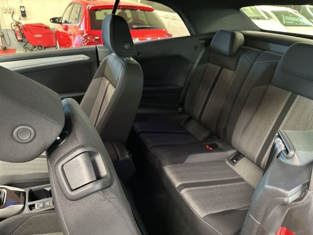 Volkswagen T-Roc Style 1.5 TSI - Samsaru's Car Outlet