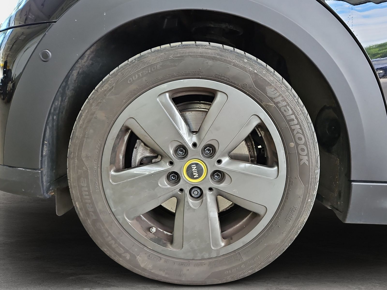 MINI Cooper SE Hatch - Samsaru's Car Outlet
