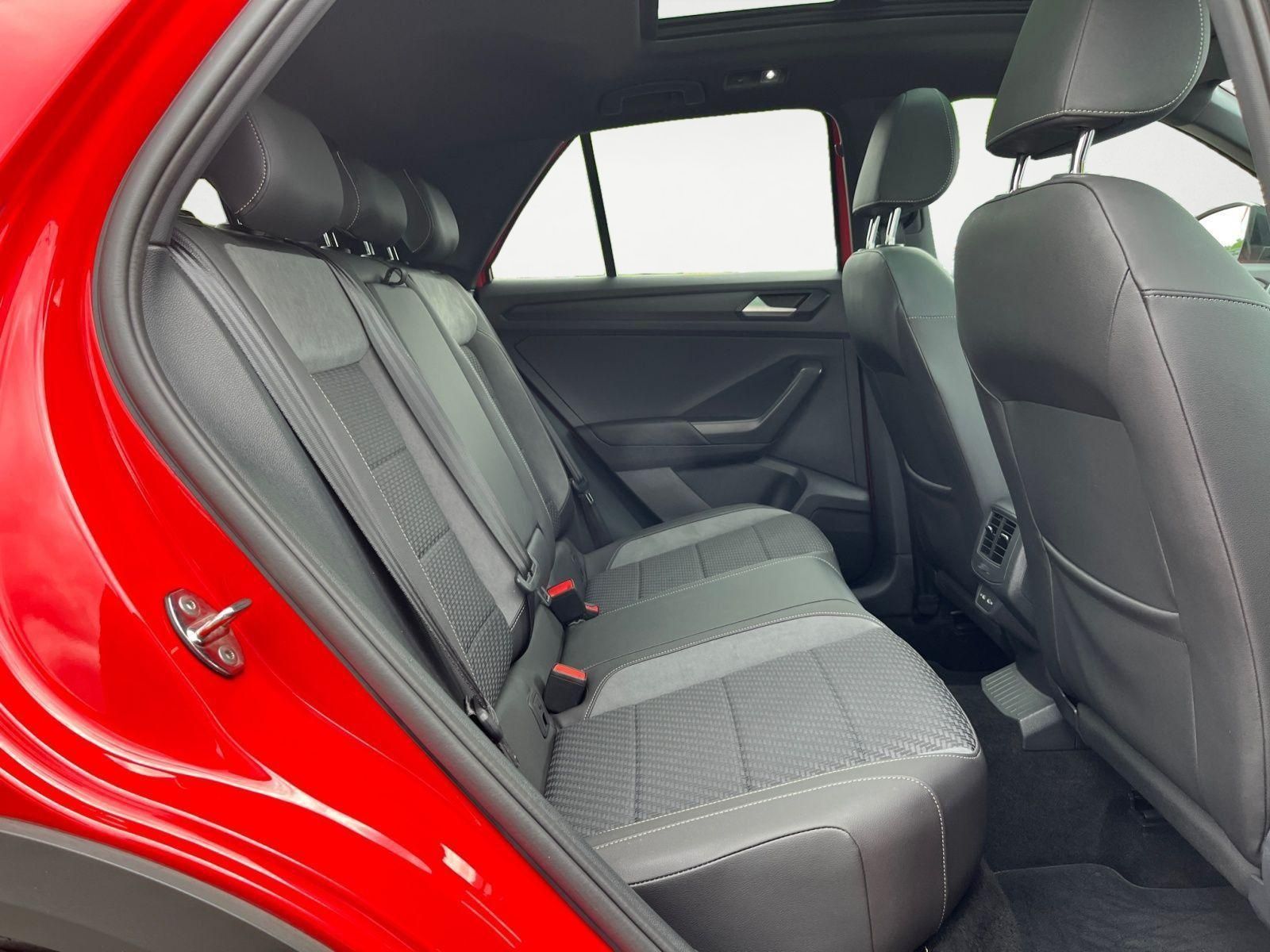Volkswagen T-Roc R-Line 2.0 TSI 4M DSG - Samsaru's Car Outlet