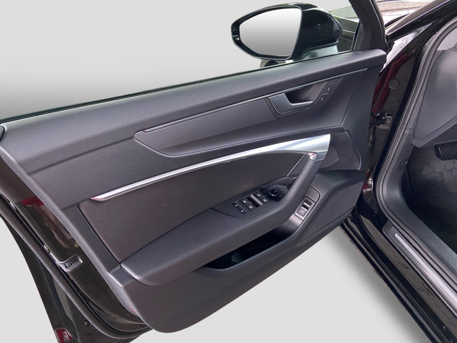 Audi A6 40 TDI Avant S tronic - Samsaru's Car Outlet