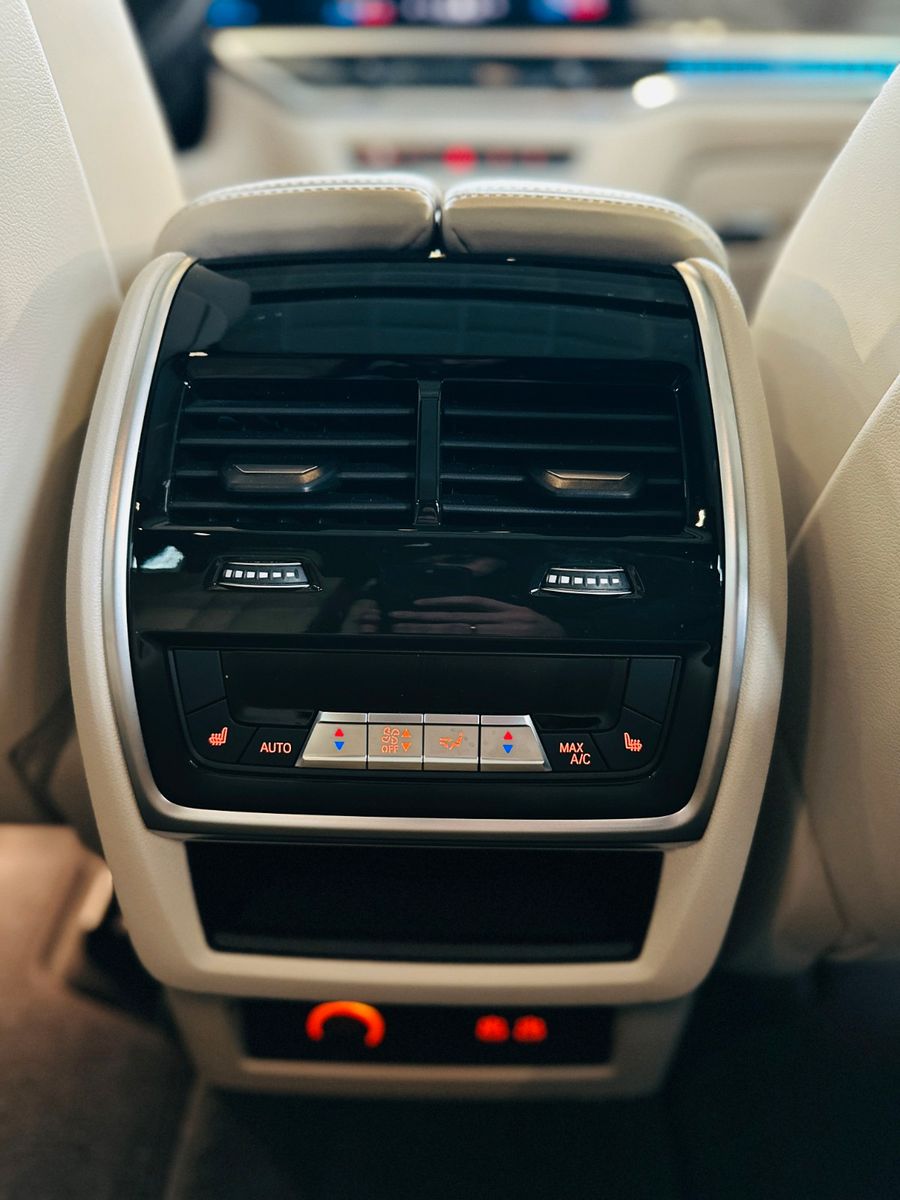 BMW X5 50e XD/PANO/STZHZ-BL/M-SPORT