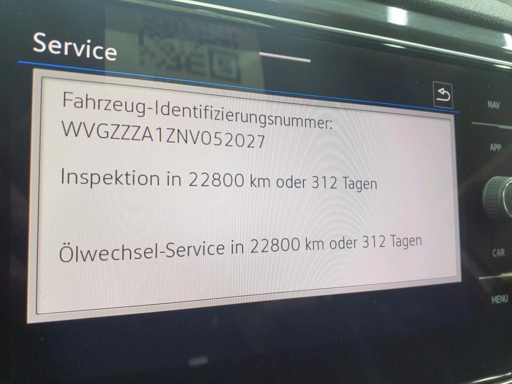 Volkswagen T-Roc Sport 1.5 TSI - Samsaru's Car Outlet