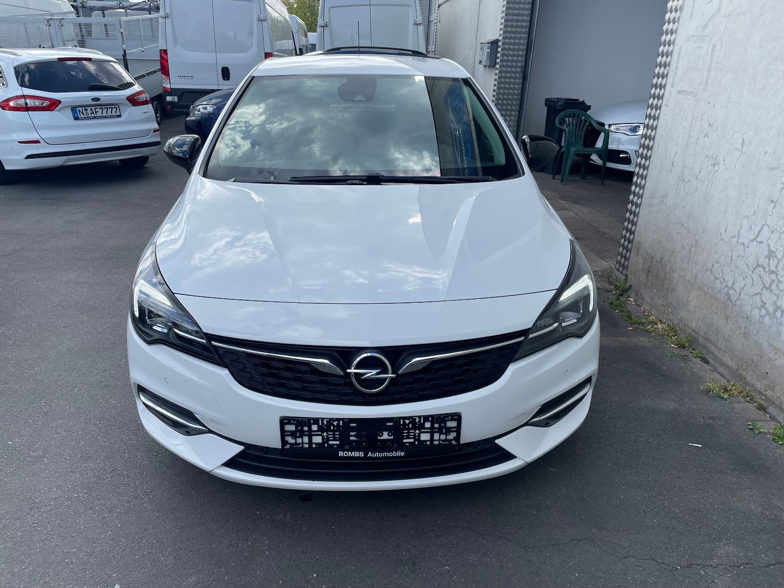 Opel Astra 1.5 D Autom. Limousine - Samsaru's Car Outlet