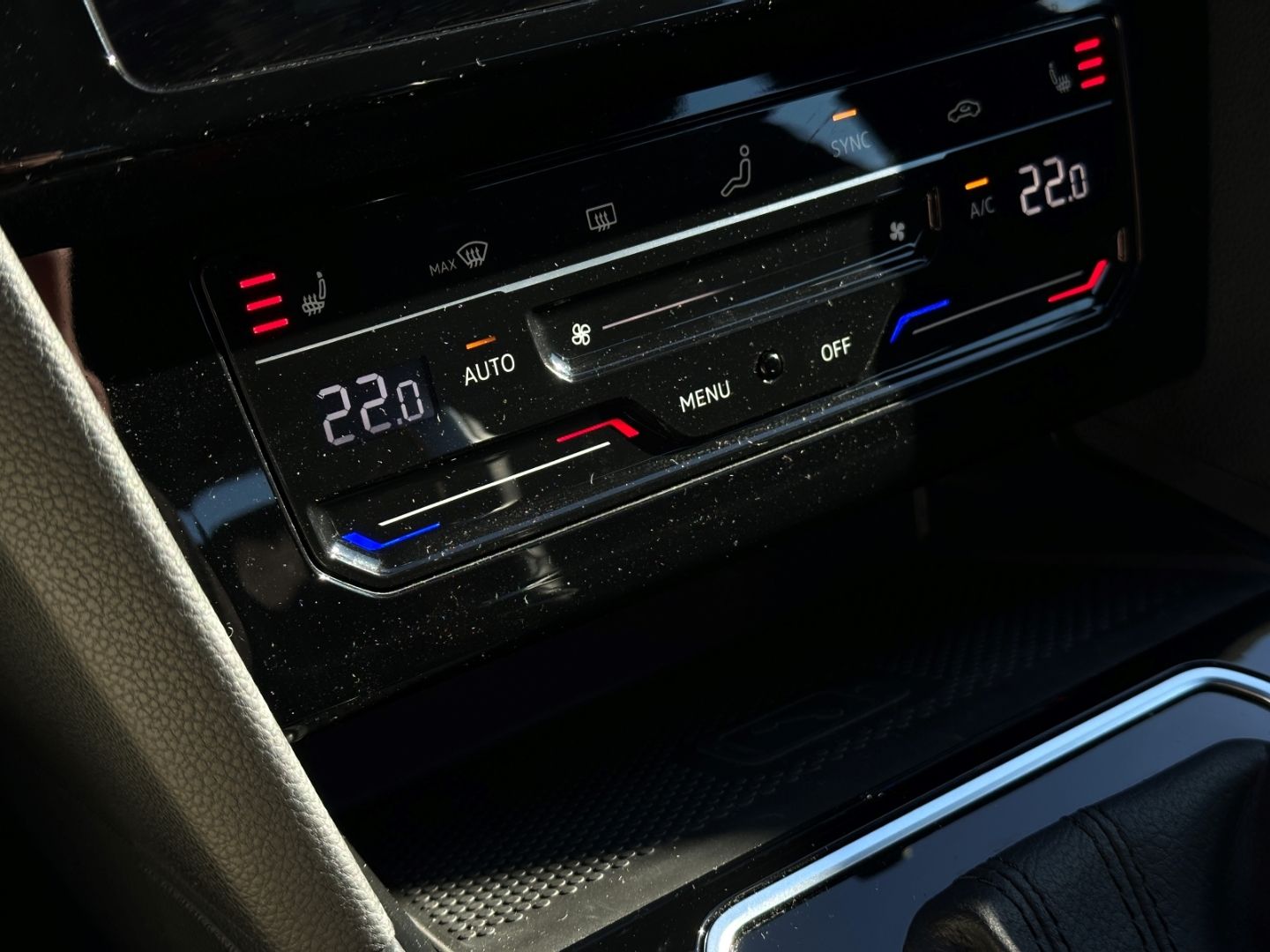 Volkswagen Passat Variant Business 2.0 TSI DSG - Samsaru's Car Outlet