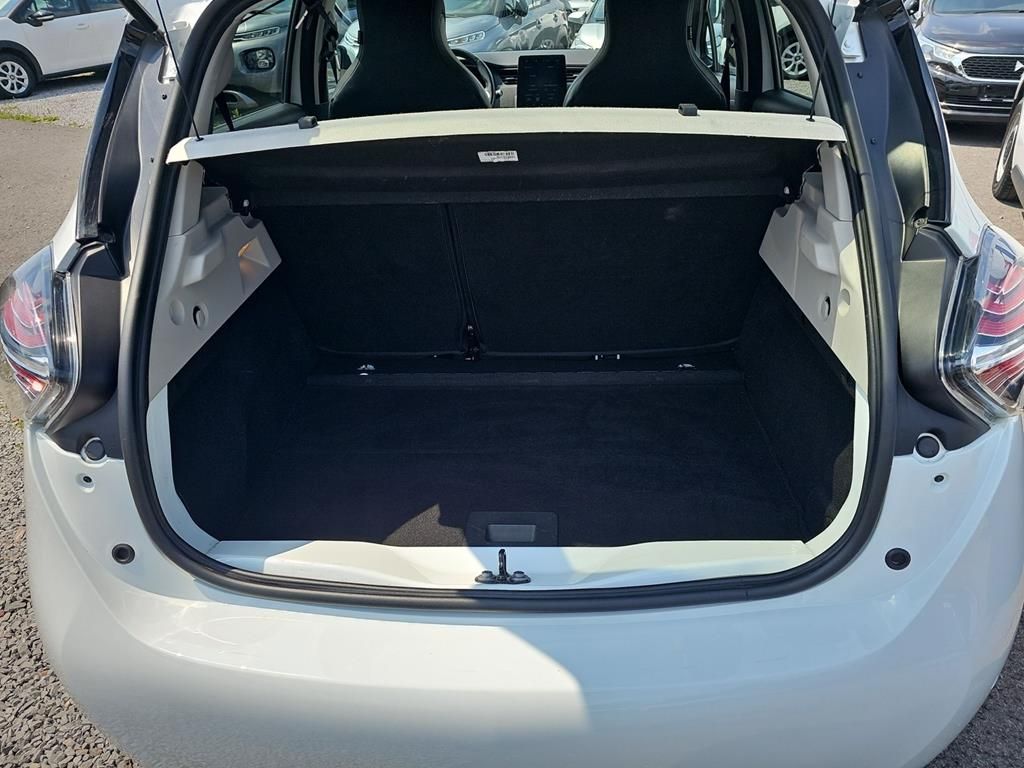 Renault ZOE Intens Z.E. 50 - Samsaru's Car Outlet