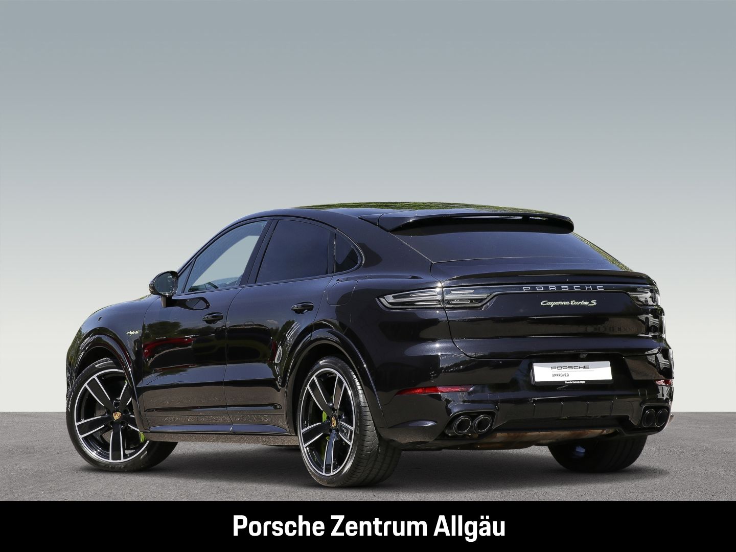 Porsche Cayenne Turbo S E-Hybrid Coupe Burmester
