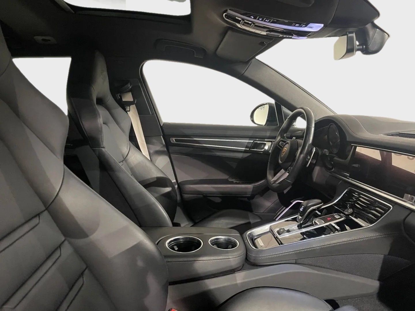 Porsche Panamera Sport Turismo 4 E-Hybrid Platinum Edit