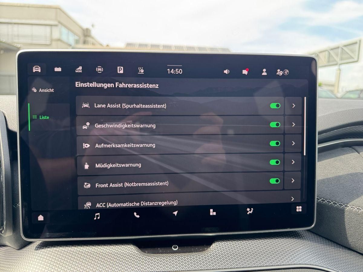 Skoda Kodiaq iV 1.5 TSI DSG SPORTLINE+AHK+NAVI+KAM+ACC
