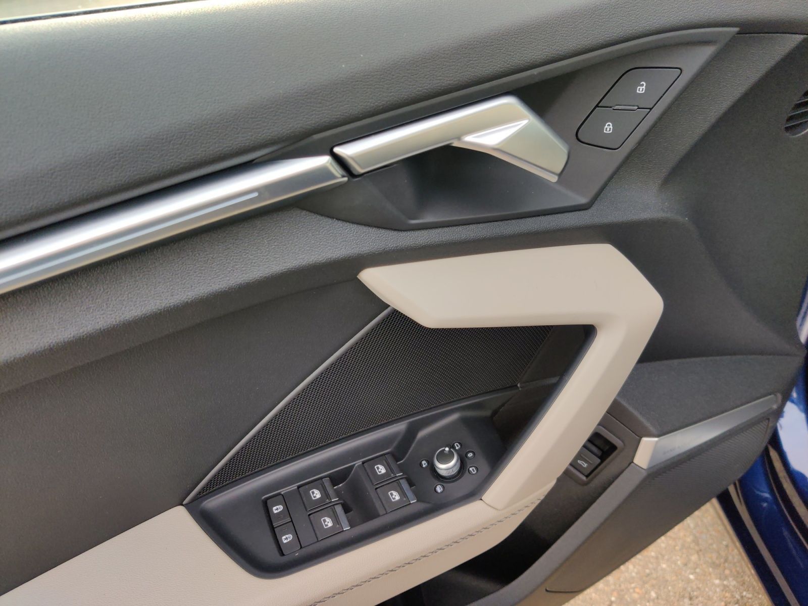 Audi A3 Sportback 40 TDI q. S-Tronic advanced, Matrix