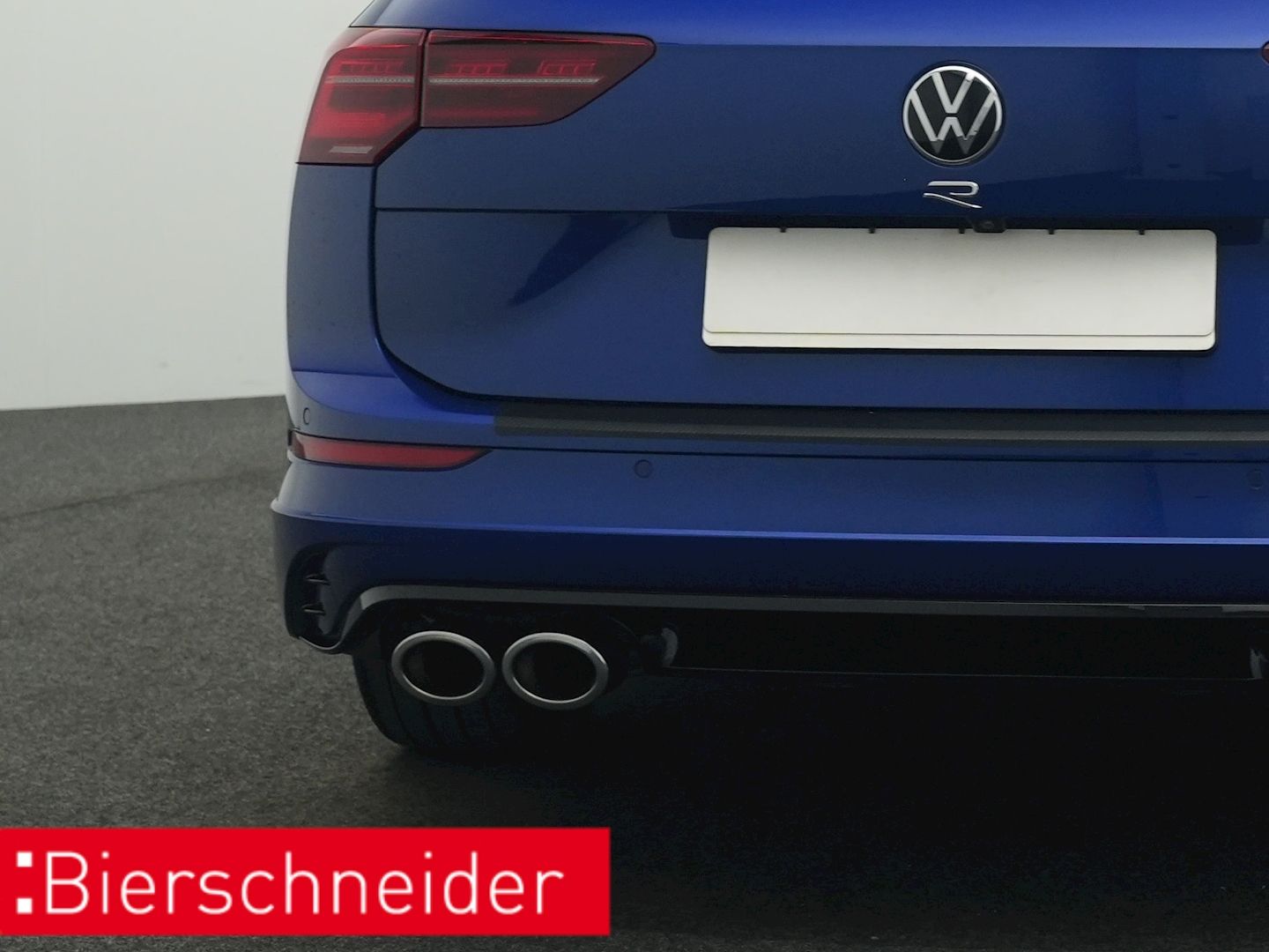 Volkswagen Golf R Var. 2.0 TSI DSG 4Mo. BLACK-STYLE AHK PAN