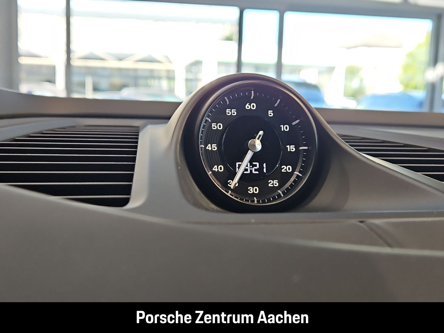 Porsche Macan 4 BOSE Surround View LED-Matrix
