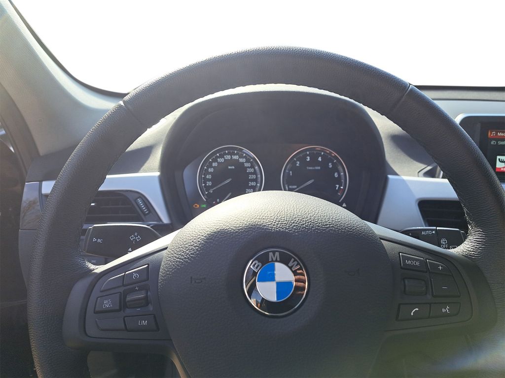 BMW X1 xDrive25e Advantage - Samsaru's Car Outlet