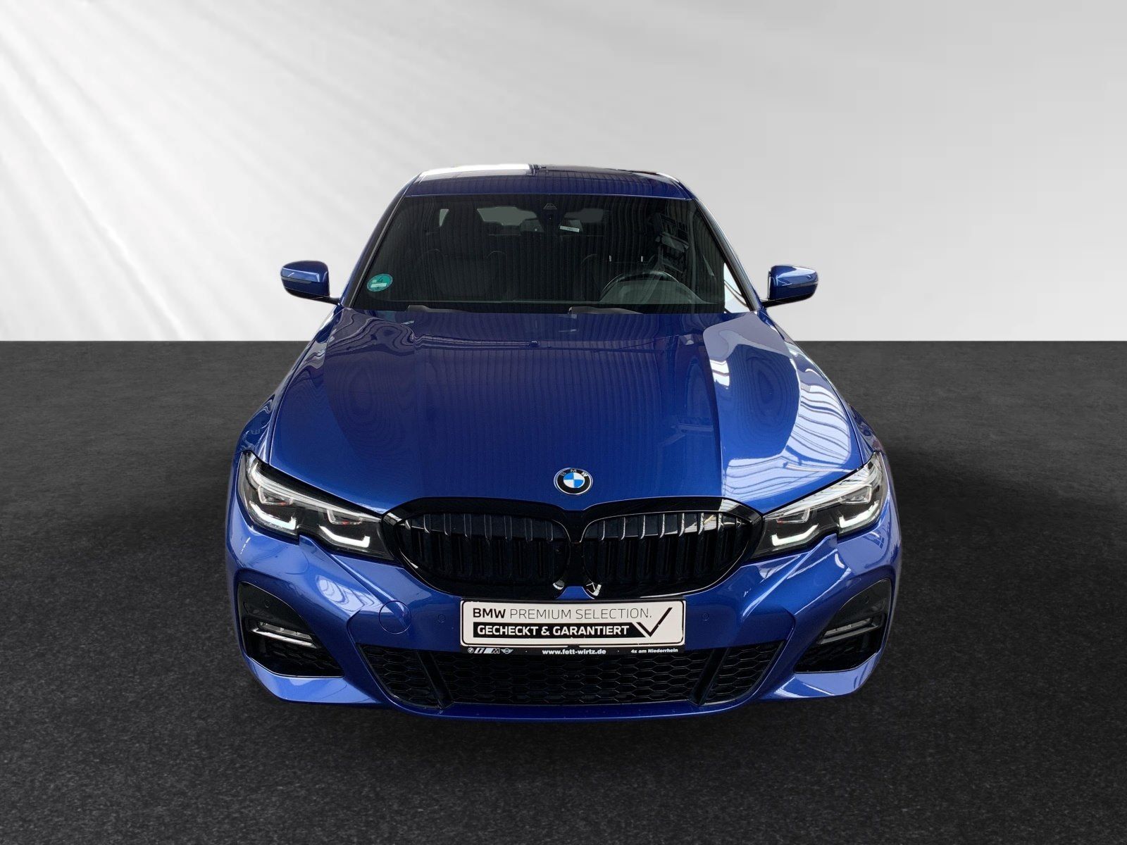 BMW 320i M Sport - Samsaru's Car Outlet