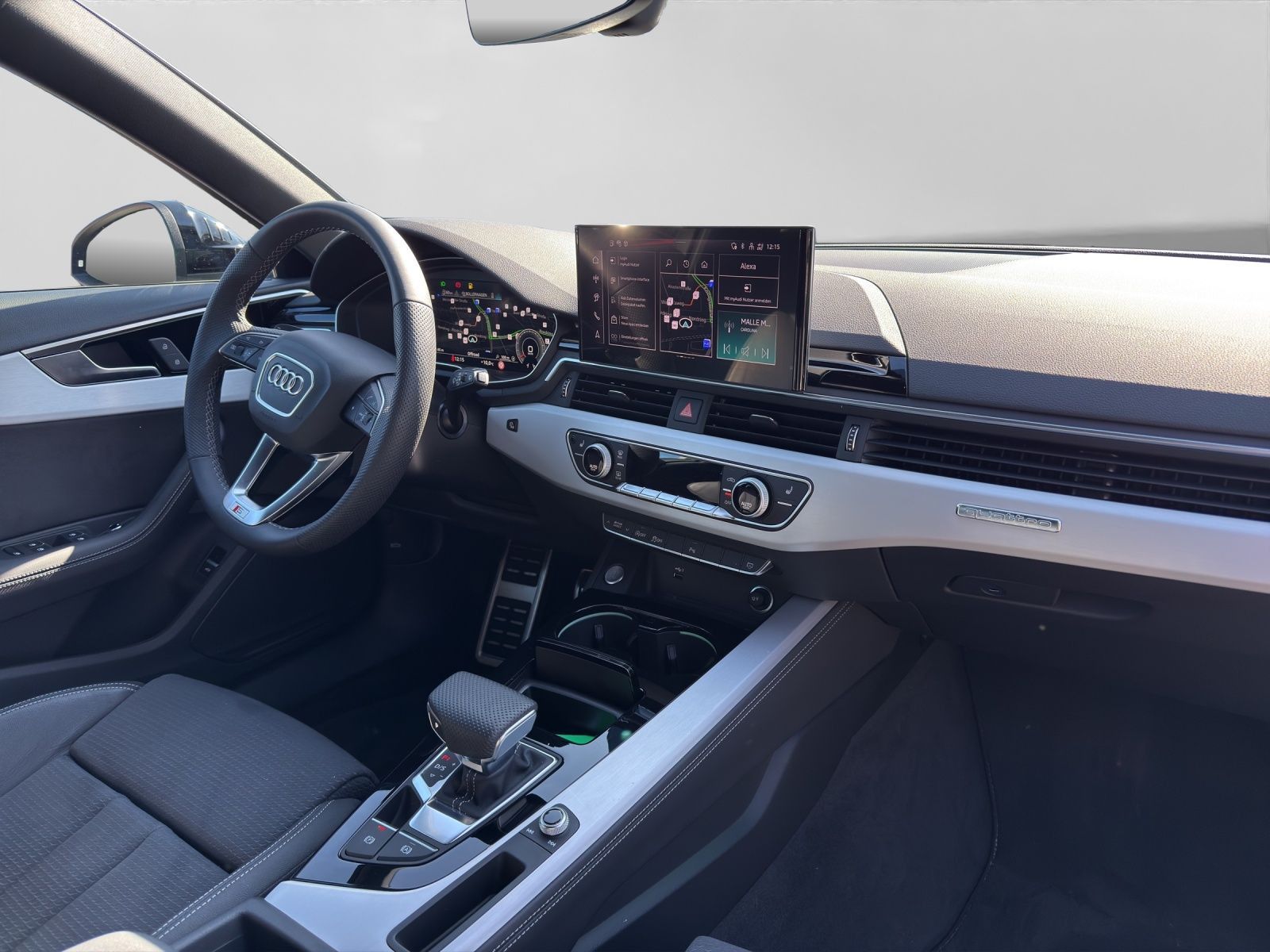 Audi A4 Avant 40 TFSI Q 2x S LINE MATRIX AHK LM19 KAM