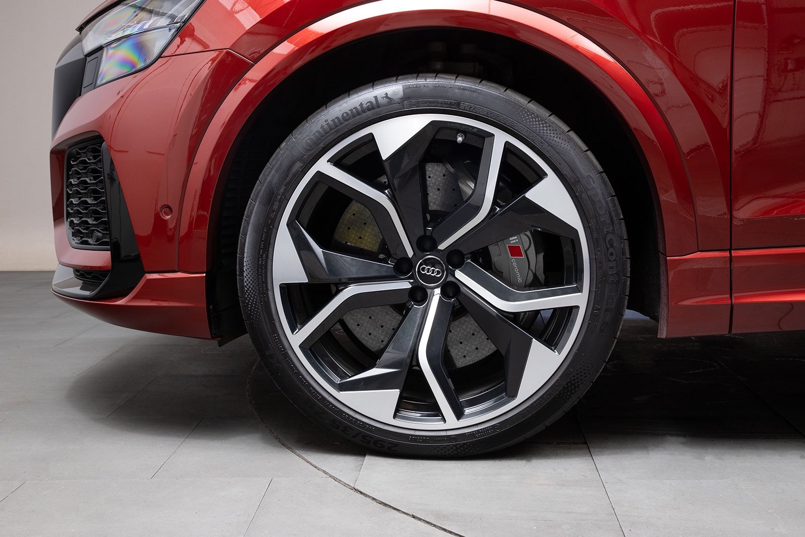 Audi RSQ8 Dynamik+360°Carbon PANO SoftCl.B&O MEGAVOLL