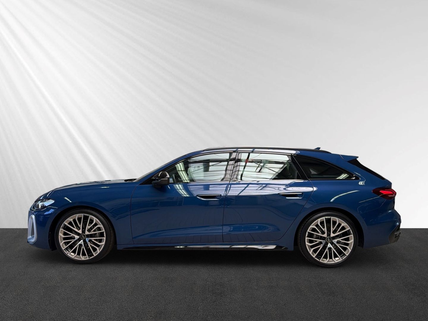 Audi A5 Avant TFSI S line qu tro 360°+AHK+Matrix+Navi