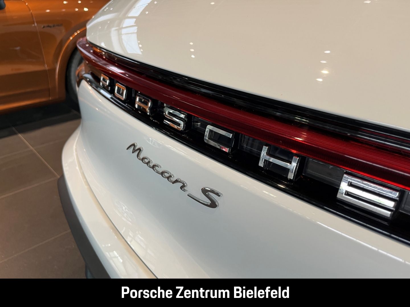 Porsche Macan S Luftfederung Panorama Rückfahrkamera LED