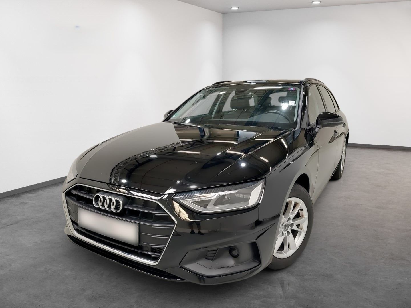 Audi A4 Avant 35 TFSI - Samsaru's Car Outlet