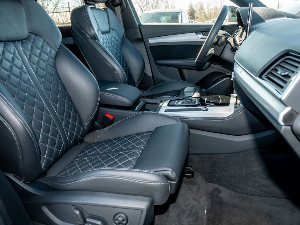 Audi Q5 45 TFSI - Samsaru's Car Outlet