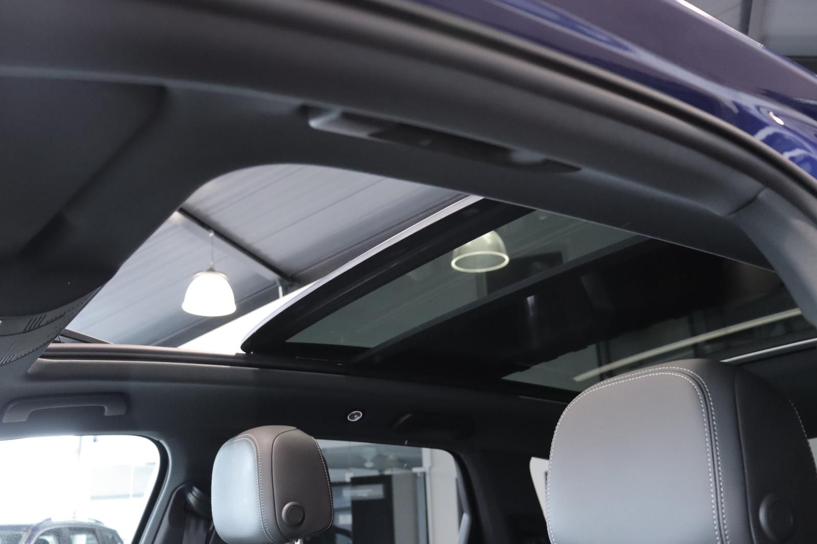 Volkswagen Touareg 3.0 TDI 4M R-LINE BLACK - Samsaru's Car Outlet